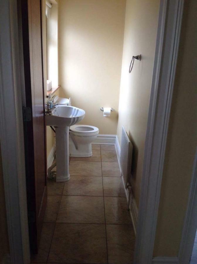Beautiful Home On Lake Carrowmore Belmullet Buitenkant foto