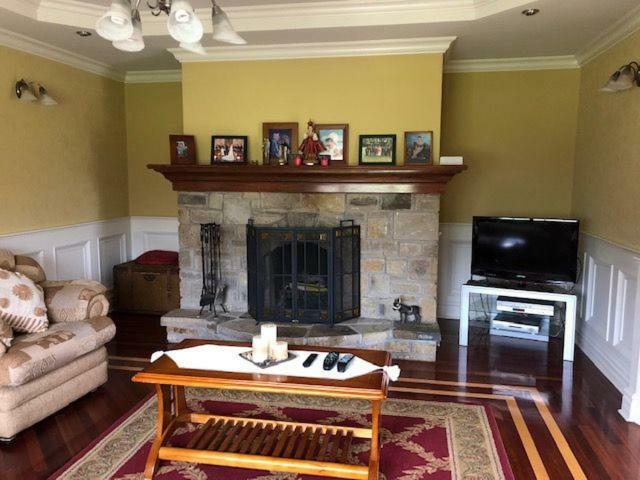 Beautiful Home On Lake Carrowmore Belmullet Buitenkant foto