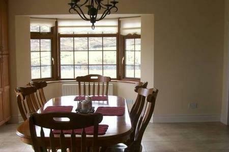 Beautiful Home On Lake Carrowmore Belmullet Buitenkant foto